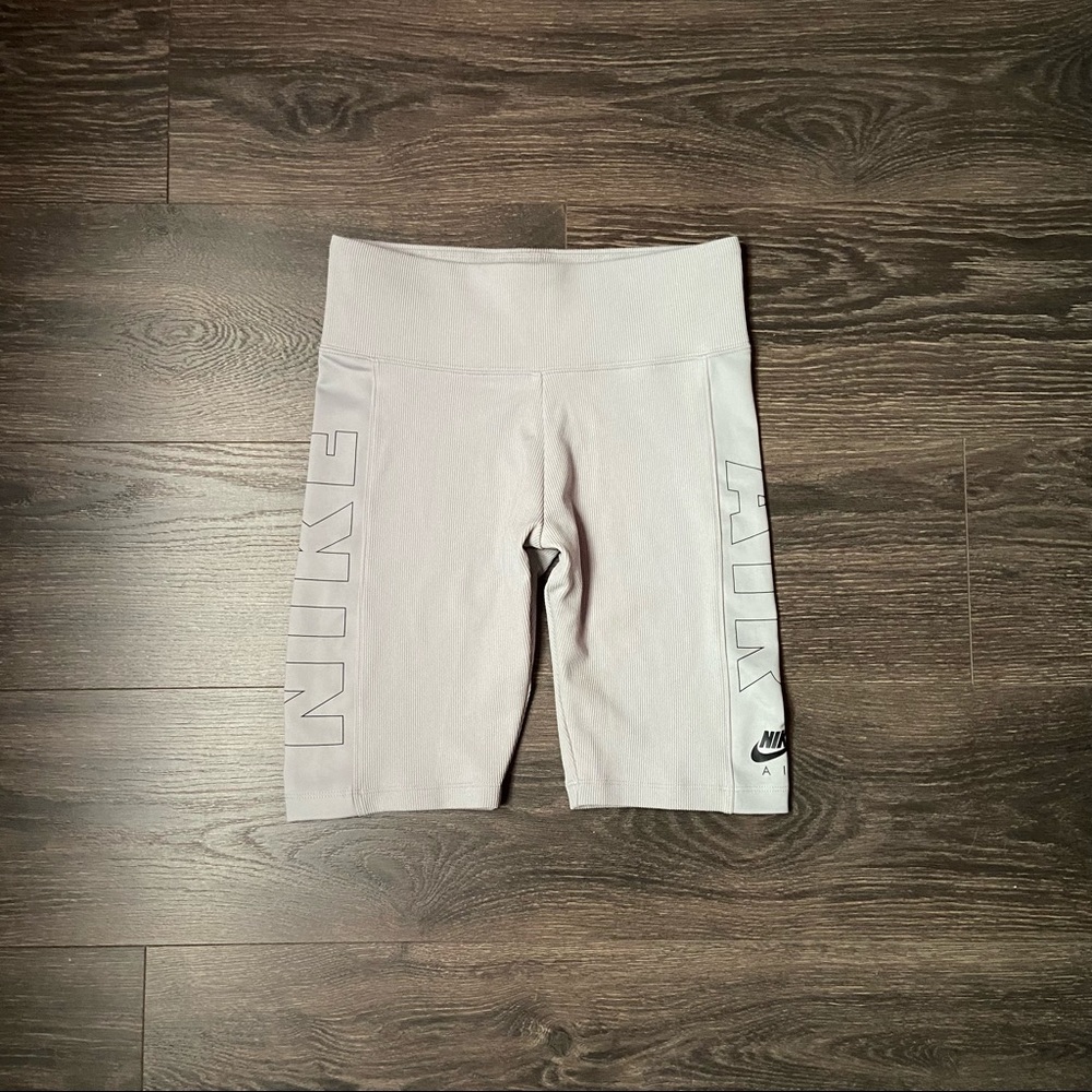 Gray Nike Air Ribbed Biker Shorts Size Small